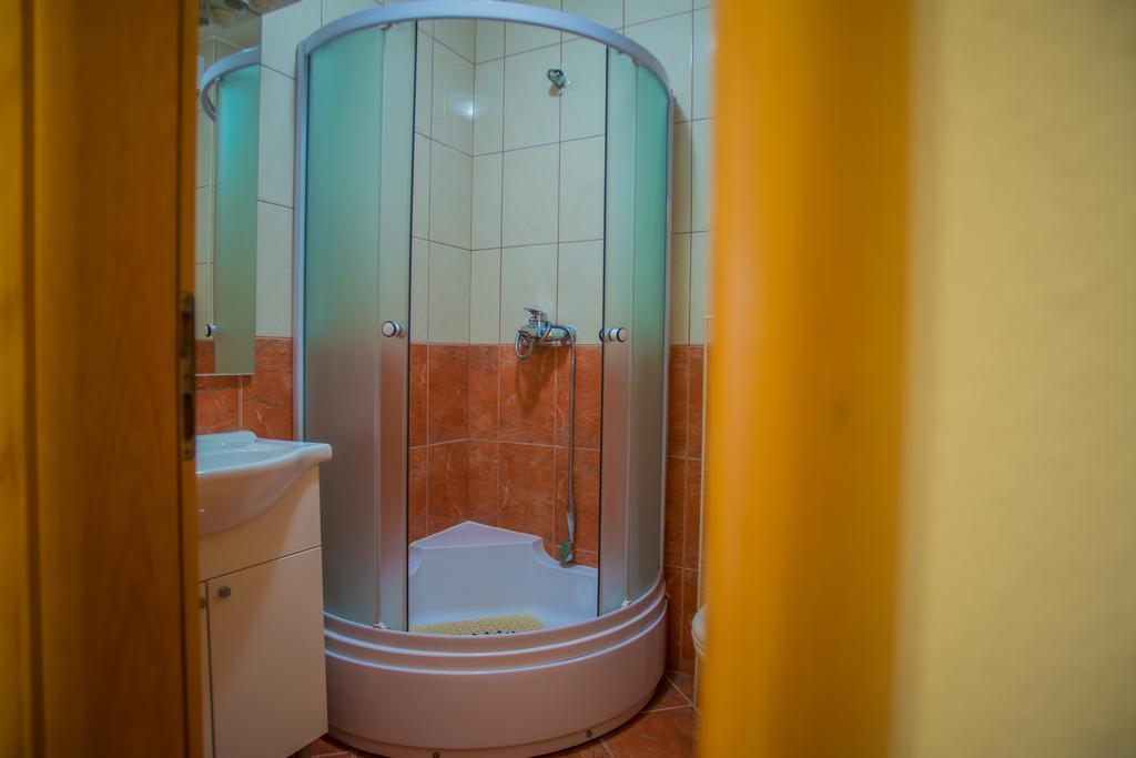 פרומאינה Apartments Nina מראה חיצוני תמונה